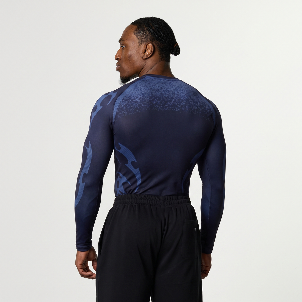 TRIBAL COMPRESSION NAVY LONG SLEEVE T SHIRT - 2