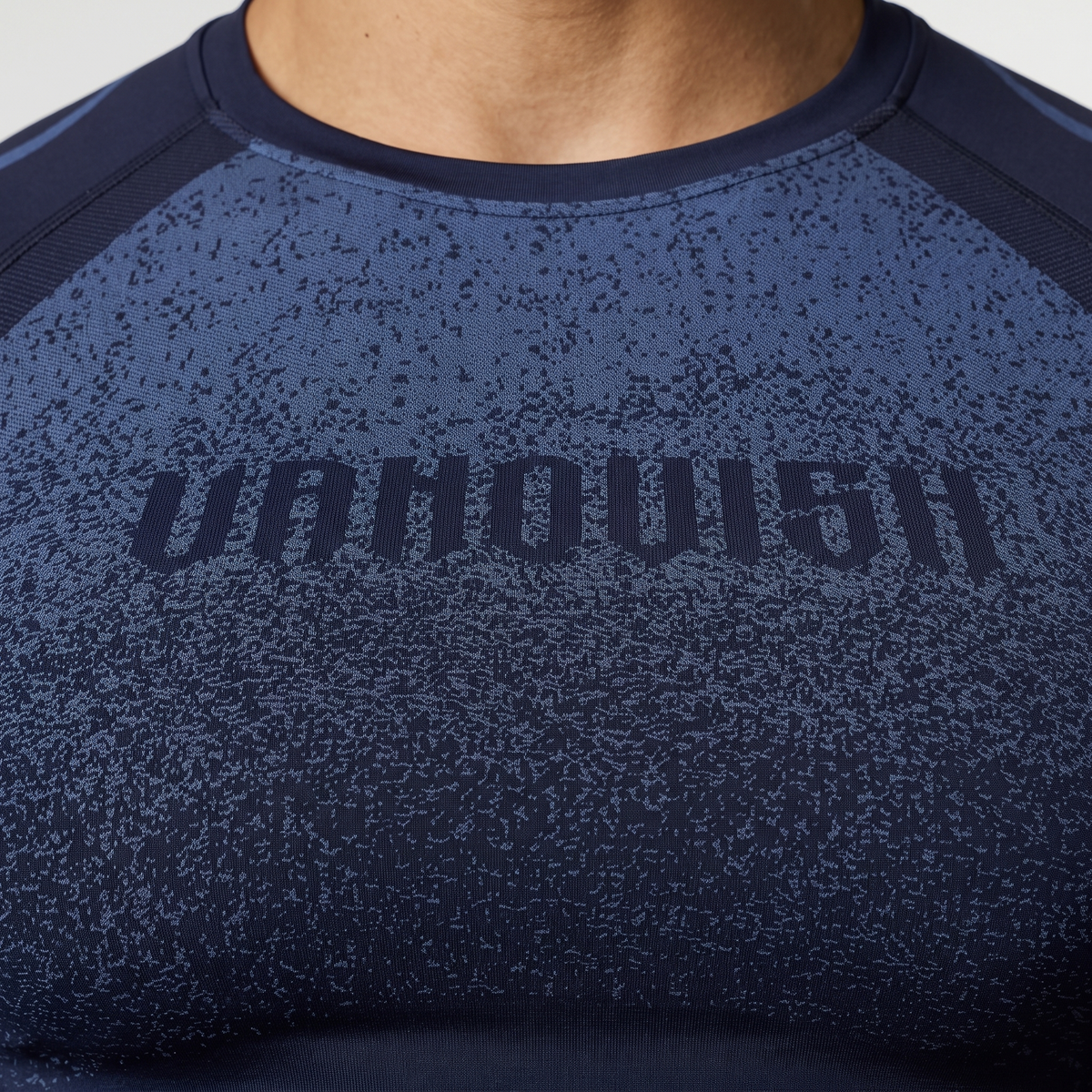TRIBAL COMPRESSION NAVY SHORT SLEEVE T SHIRT